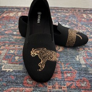 Vivaia Leopard around Toe Embroidered Loafers Sz 5 1/2 (Like New)